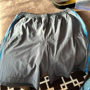 Lululemon pacebreaker short, lined